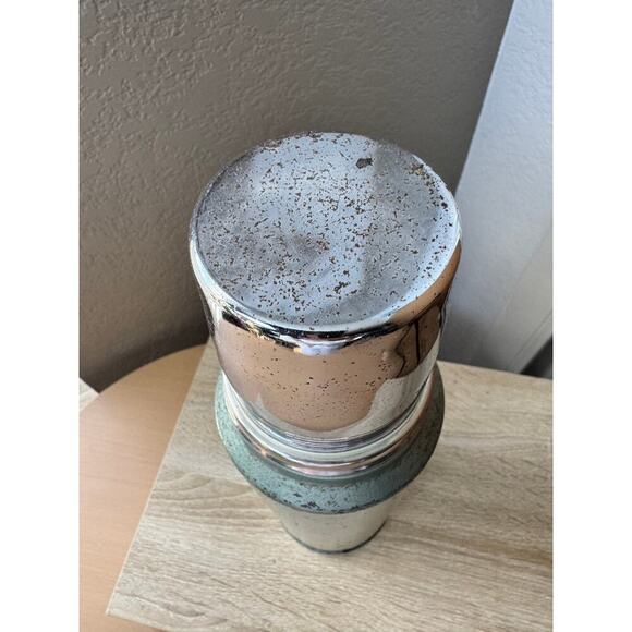 Vintage Aladdin Stanley Thermos - Model A-944C - 1 Quart - Picture 9 of 11